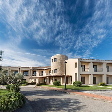 Terradimare Resort&Spa San Teodoro  Exterior photo
