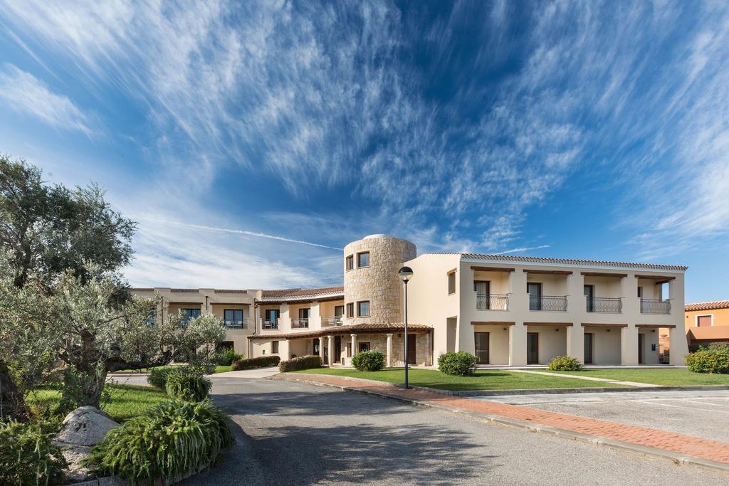 Terradimare Resort&Spa San Teodoro  Exterior photo
