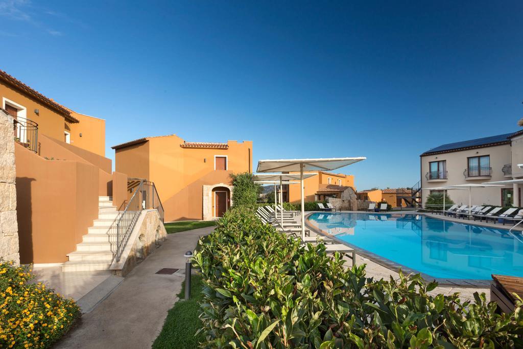 Terradimare Resort&Spa San Teodoro  Exterior photo