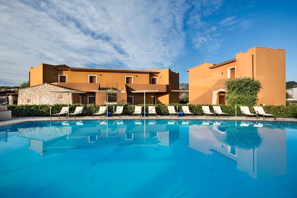 Terradimare Resort&Spa San Teodoro  Exterior photo