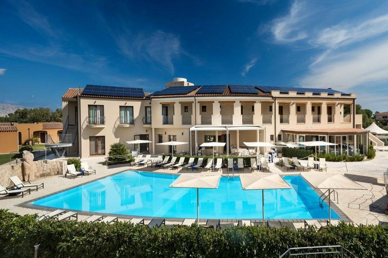 Terradimare Resort&Spa San Teodoro  Exterior photo